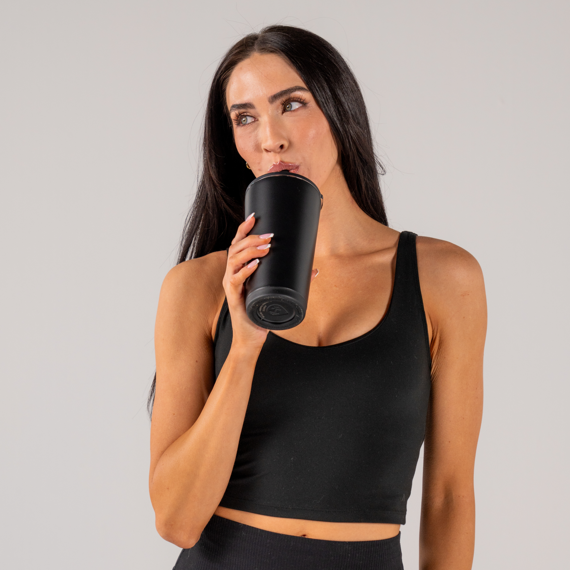 black-d5 EverydayTumbler20oz.-Black-WPI-5.png